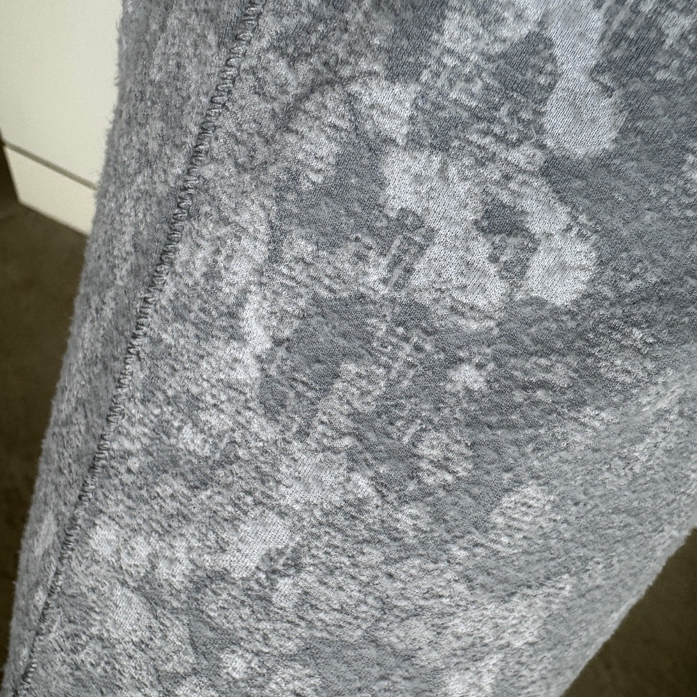Gray Patterned Jogger Drawstring Pants 4 Guc - image 8